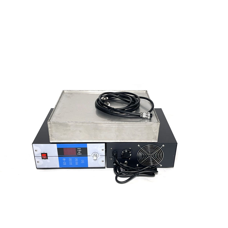 28khz 2400W Industrial Submersible Ultrasonic Transducer Boxes For Cleaning Fuel Oil Heaters