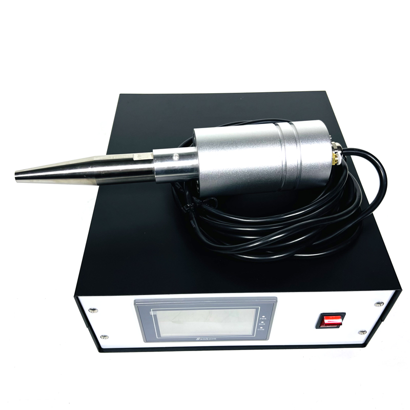 Energy Saving 200W Industrial Ultrasonic Anti-Scaling/Descaling Machine For Chemical Industry