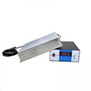 1800W Multi Frequency Digital Underwater Immersible Ultrasonic Transducer With Piezoelectric Ultrasonic Cleaner Generator